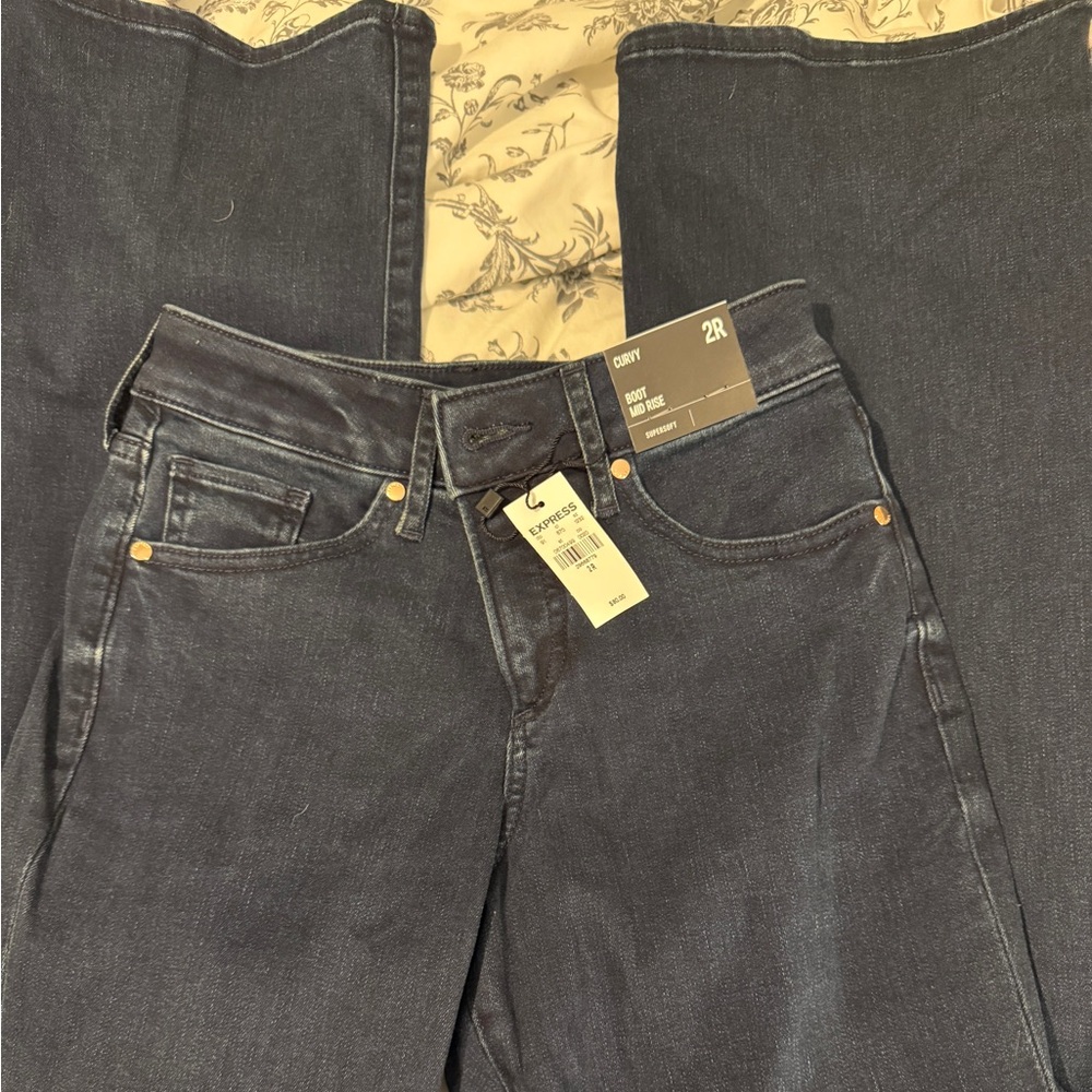 EXPRESS Curvy mid rise Bootcut 2R